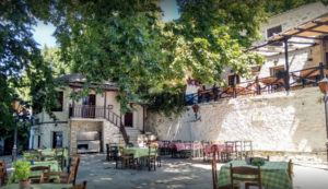 Giorgaras, Traditional Tavern in Vizitsa of Pelion