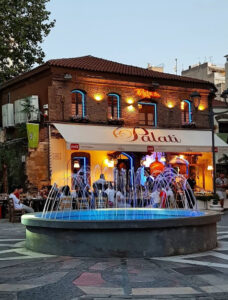 Palati Restaurant and Live Music Tavern, Ladadika, Thessaloniki. Παλάτι στα Λαδάδικα