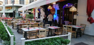 Palati Restaurant and Live Music Tavern, Ladadika, Thessaloniki. Παλάτι στα Λαδάδικα