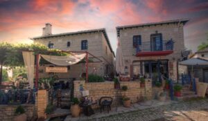 Arktouros Hotel and Restaurant, Monodendri, Zagorohoria, Epirus