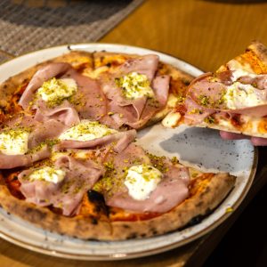 San Genna Pizza & Pasta, Authentic Italian Dining in Thessaloniki
